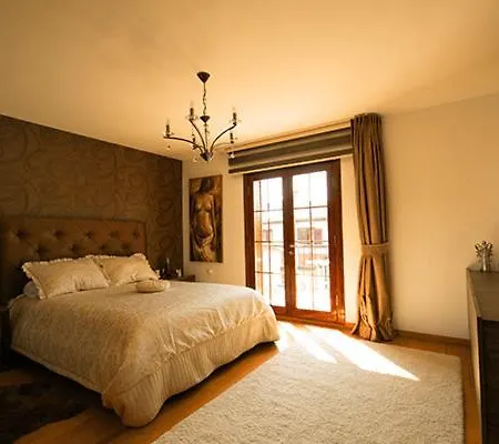 Vila Green Village